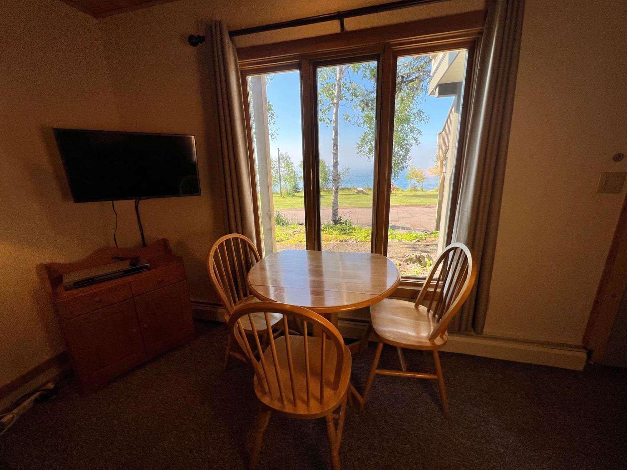 Thomsonite Inn On Lake Superior Grand Marais Eksteriør billede