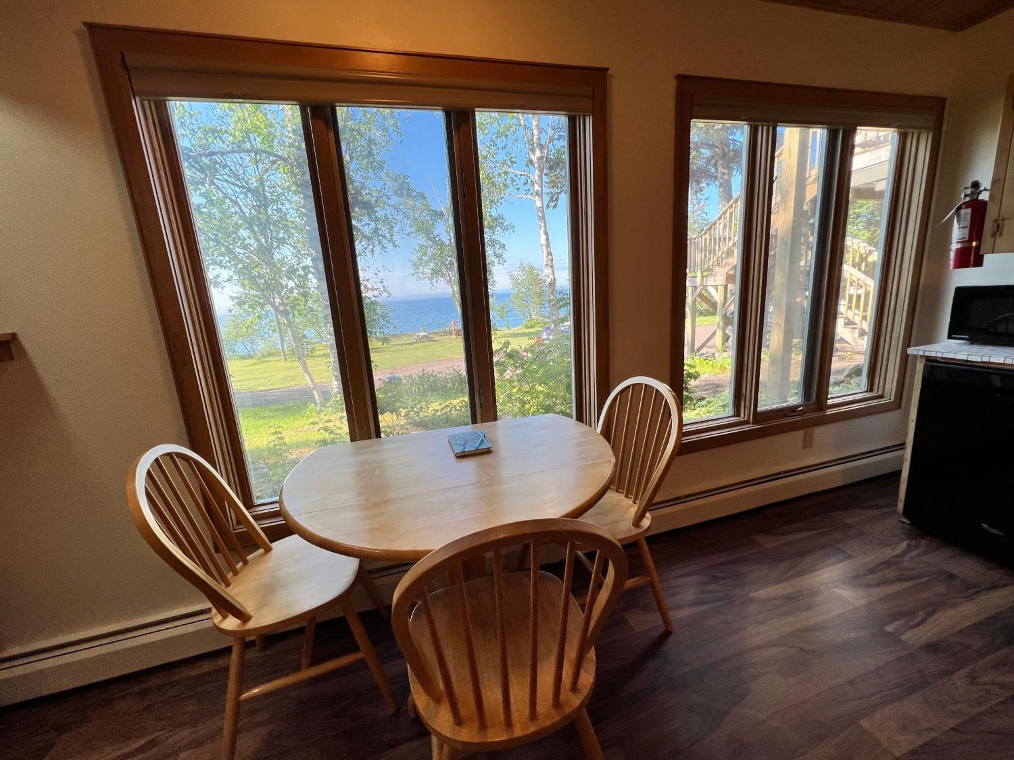 Thomsonite Inn On Lake Superior Grand Marais Eksteriør billede