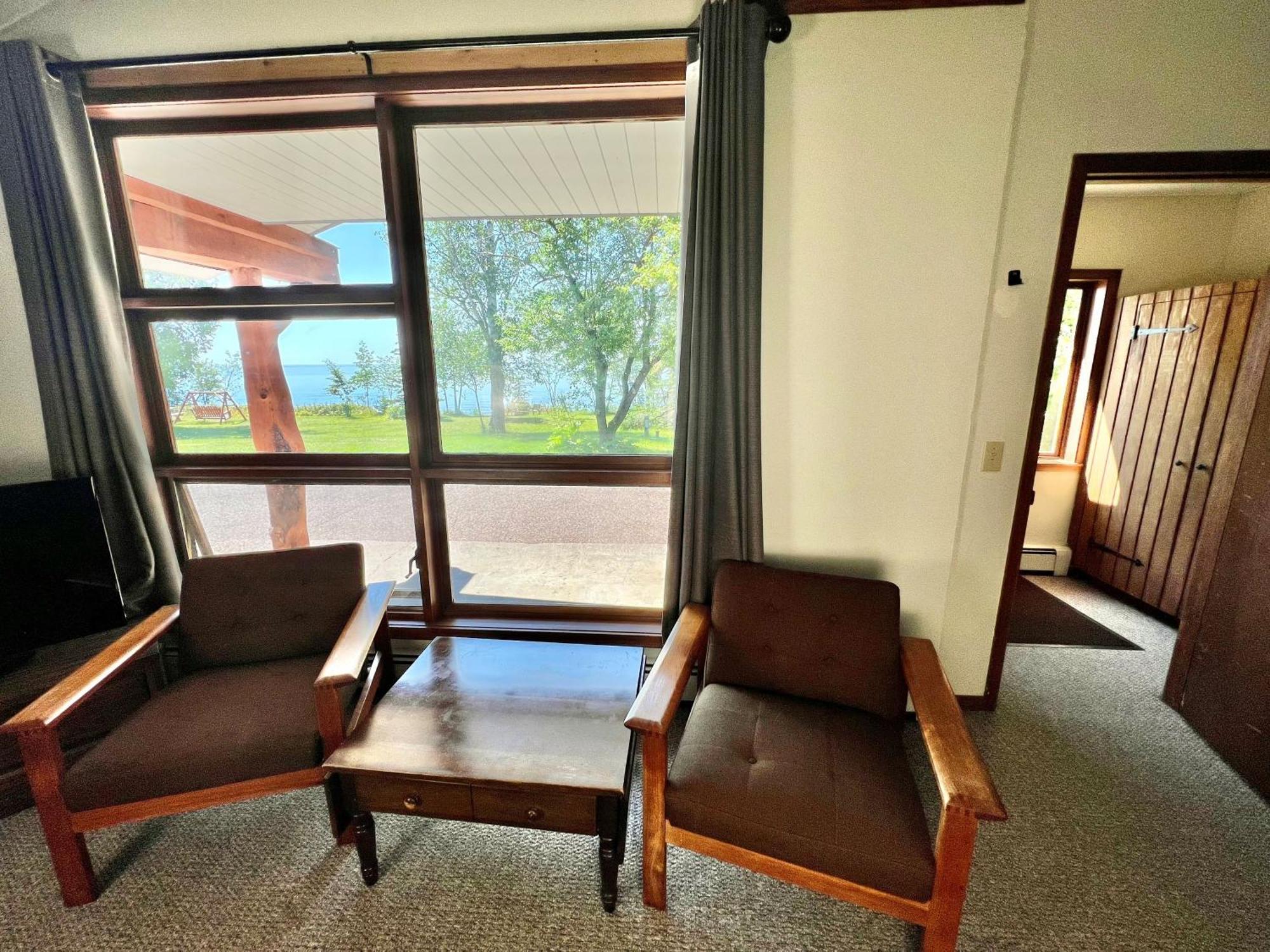 Thomsonite Inn On Lake Superior Grand Marais Eksteriør billede